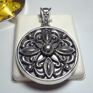 Vintage 1 1/2" Demensional 925 Flower Pendant15031